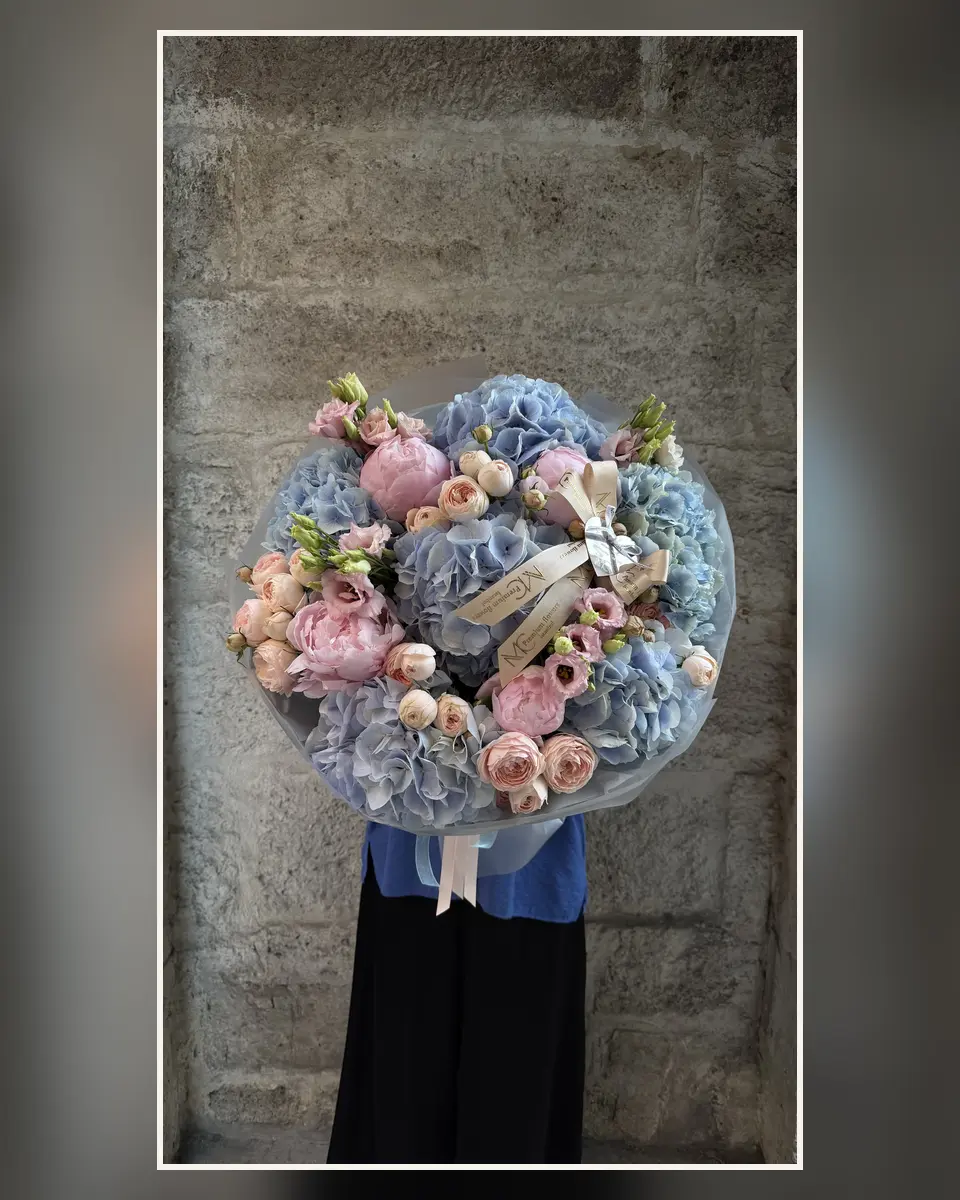 Blue Hydrangea & Blush Rose — MC Premium Flowers