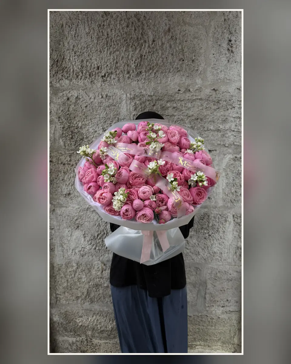 Fuchsia Rose Bouquet — MC Premium Flowers
